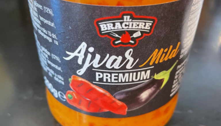 Ne spreglejte! Znani trgovec s polic umaknil ajvar. Ste ga že kupili?