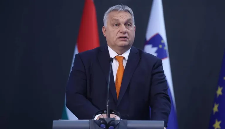 Viktor Orban po porazu na volitvah napovedal umik iz parlamenta