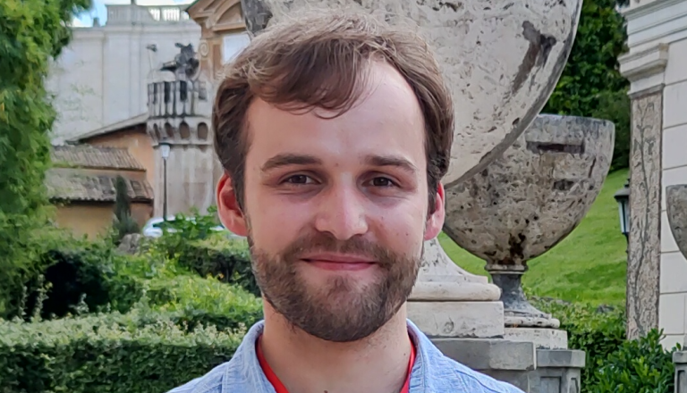 Slovenski astronom Gregor med elito Evropske vesoljske agencije: Opazoval bo trke jat galaksij