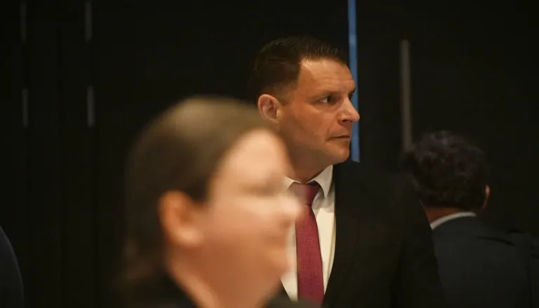 Anketa: Zoran Stevanović prelomil največ predvolilnih obljub, sledi mu Robert Golob