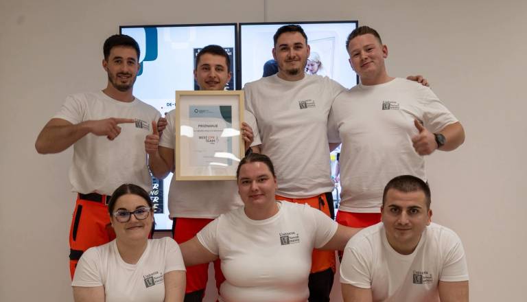 Dolenjska ekipa zmagovalka mednarodnega tekmovanja, ki pripravlja na reševanje življenj