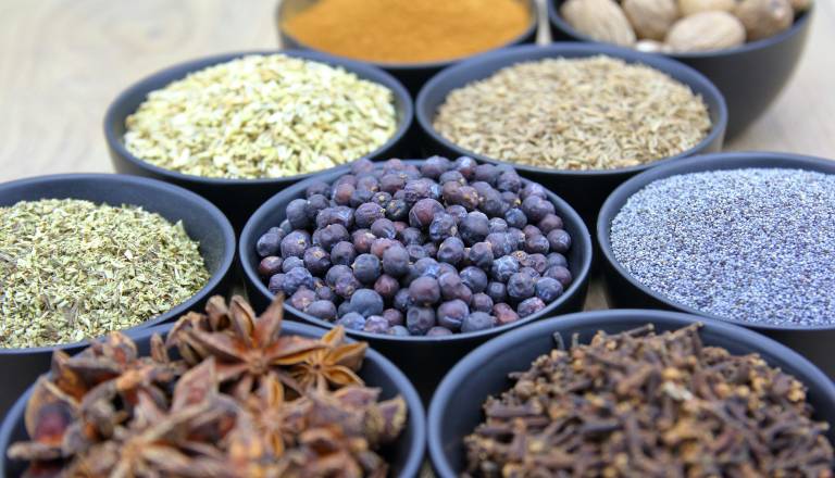 Odpoklic začimbe zaradi presežka nevarnega pesticida