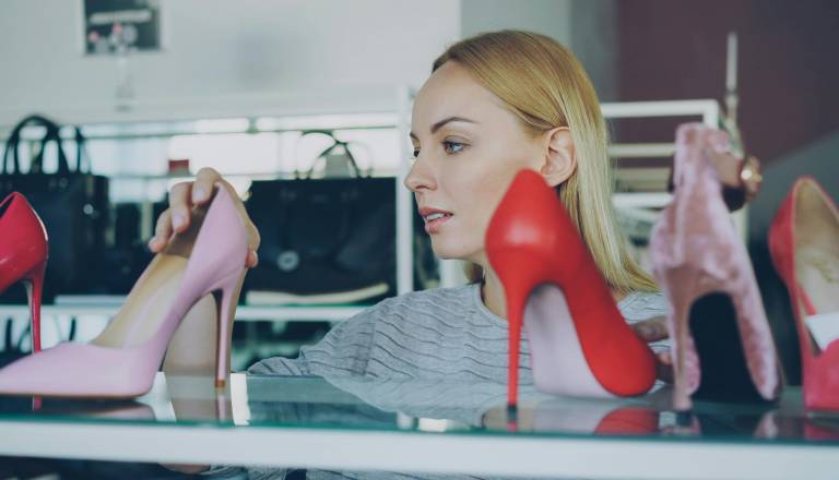 Slovenci prevzeli upravljavca trgovin Humanic