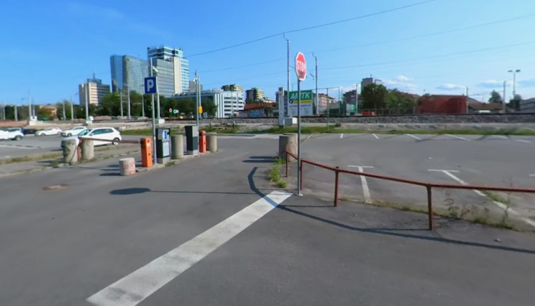 Nova prometna povezava v Ljubljani, Parmova pod železnico do Tivolske