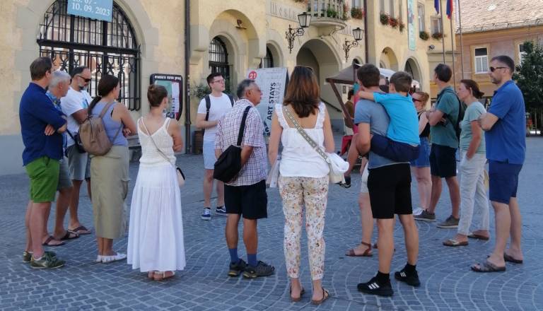 Presenečenje na Ptuju za prvi maj: turistov več, dela za vodnike pa ne toliko
