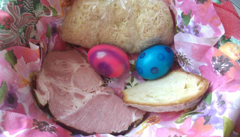 Veste, kakšen je pomen velikonočnih jedi?