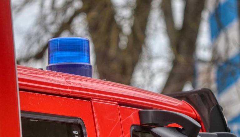 V okolici Ptuja gorela plinska jeklenka, zublji zajeli tudi vrata v stanovanju 