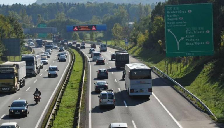 Ta velikonočni konec tedna računajte na zastoje
