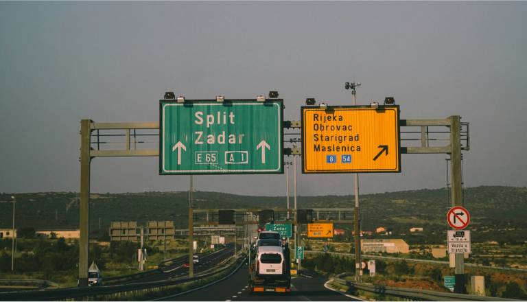 Kazen brez takojšnjega plačila v celoti? Pri sosedih je to mogoče