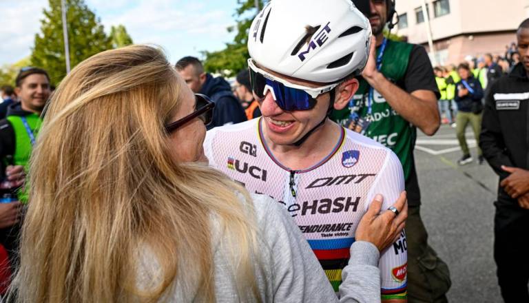 Pogačar znova brez konkurence, zmaga slovenskega šampiona!