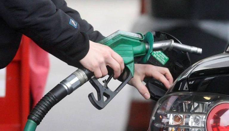 Koliko boste odšteli za 50 litrov? Nove cene goriv so tu