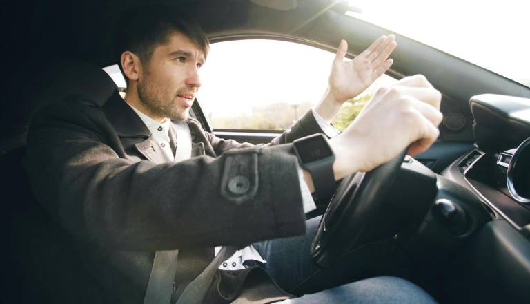 Prometni kaos v Šentvidu: Prebivalci opozorili Jankovića na težave, zato zdaj prihajajo redarji