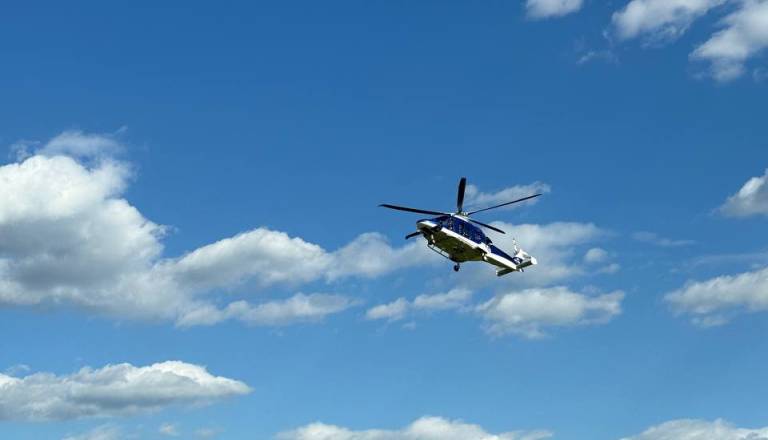 FOTO in VIDEO: Znano, zakaj je bil v zraku helikopter, policija potrdila iskanje pogrešanega