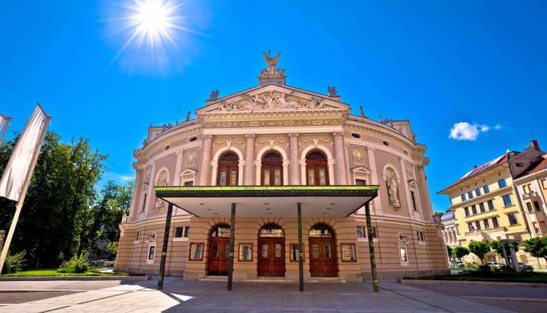 Vrnitev uspešnice: Carmina Burana spet na odru – in to precej drugačna