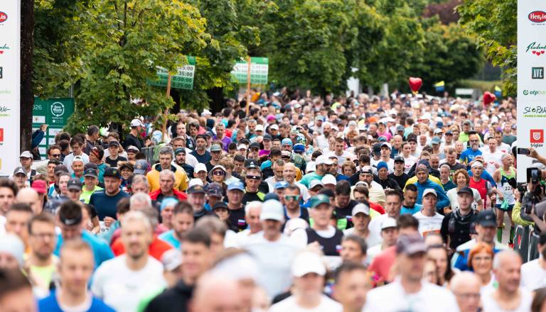 FOTO in VIDEO: V Radencih se je začel 44. Maraton treh src! Dogajanje spremljamo v živo