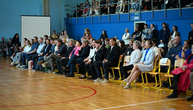 FOTO in VIDEO: V Murski Soboti zbranih več kot 400 mladih raziskovalcev iz vse Slovenije