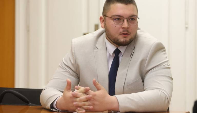 Najmlajši poslanec iz stranke SDS dobil sina, ki nosi ime bivšega predsednika vlade