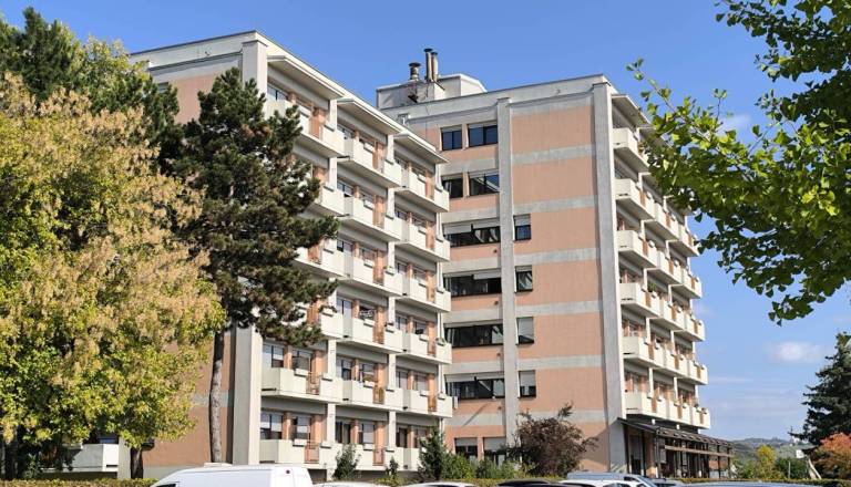 V Domu Danice Vogrinec zaradi virusnih obolenj omejitev obiskov