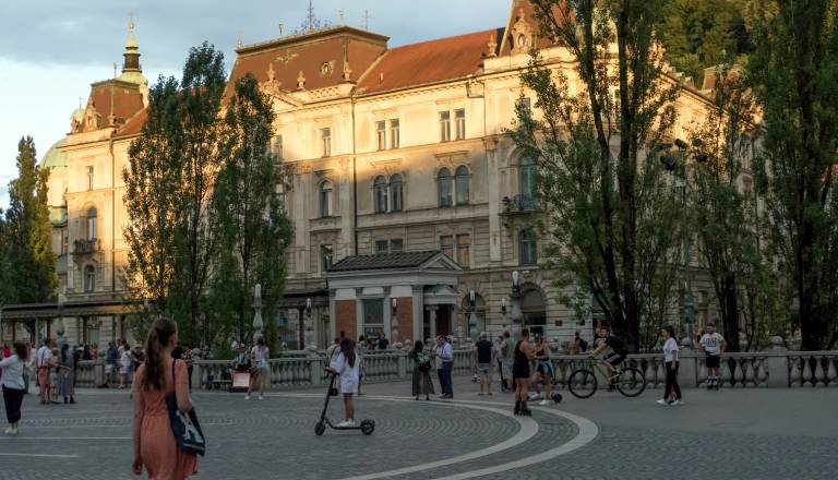 Prvi pozdrav poletja za Ljubljano. Vrhunec v sredo, ko bo šlo do 30 stopinj!