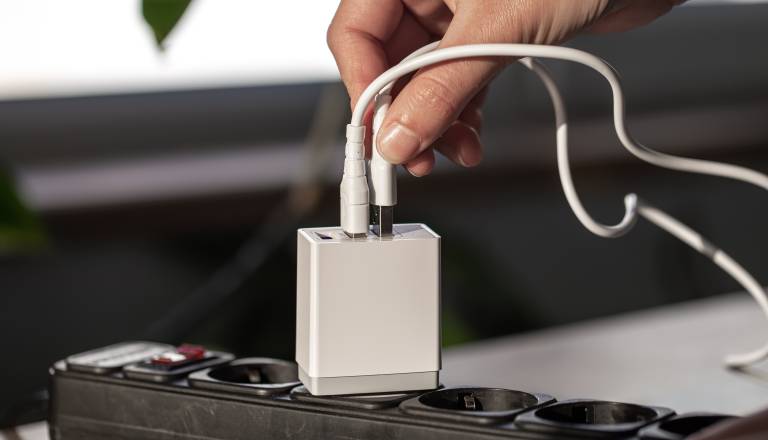 Cena elektrike za gospodinjstvo močno poskočila