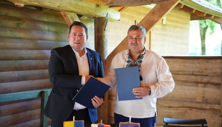FOTO: Ukrajinska Horodenka in Beltinci krepijo partnerstvo z novimi projekti