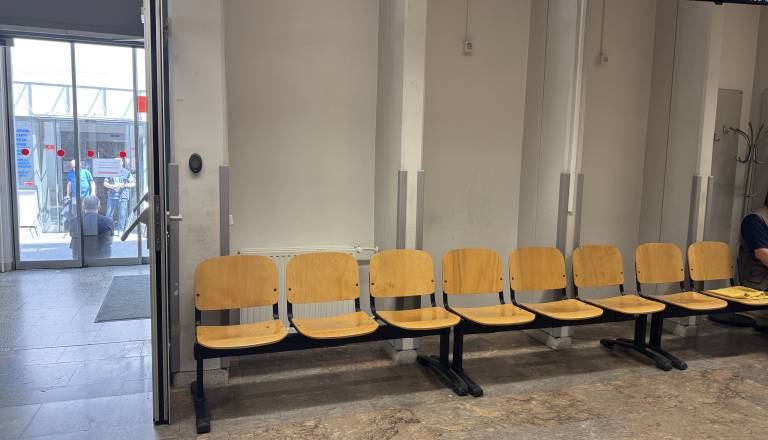Za bolniško odsotnost od danes veljajo nova pravila: Tega ne smete več spregledati