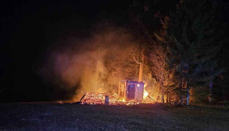 Na območju Pohorja zagorel gostinski lokal