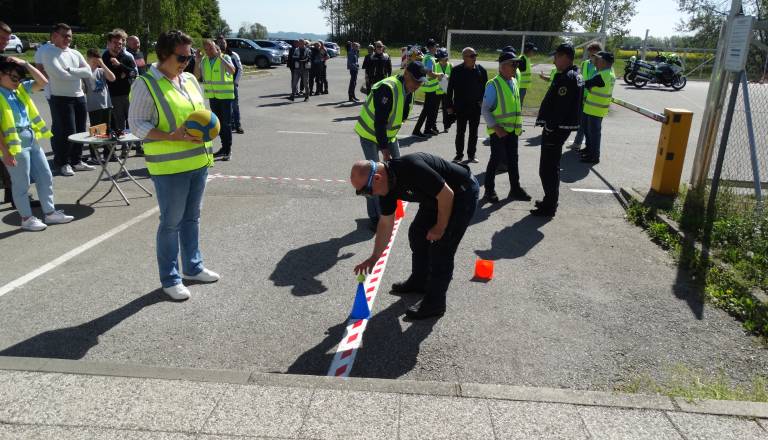ako reagiraš pod vplivom alkohola? Na Ptuju motoristi skozi simulacijo vožnje in nesreč