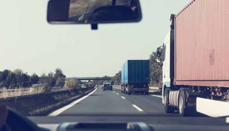 Vozniki, če tega še niste preverili, je zdaj pravi čas. Pozabljivost vas lahko stane 300 evrov