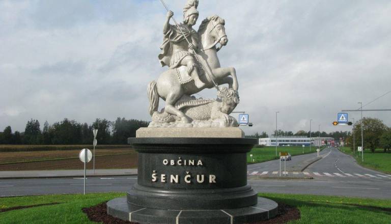Tri občine, tri velike težave: V Naklem več samomorov, v Cerkljah največ debelosti, v Šenčurju največ zlomov