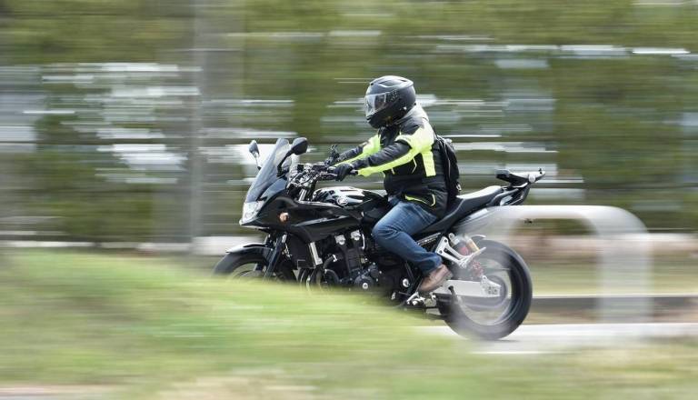 Motorist umrl na štajerski avtocesti: Tragedija med Lukovico in Krtino, cesta zaprta