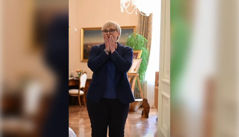 VIDEO: Takšno presenečenje so pripravili predsednici države: »Ganili ste me, do srca«