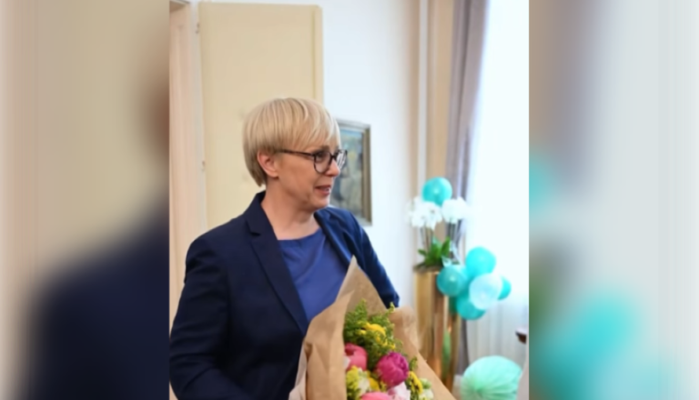 VIDEO: Takšno rojstnodnevno presenečenje so pripravili predsednici Pirc Musar