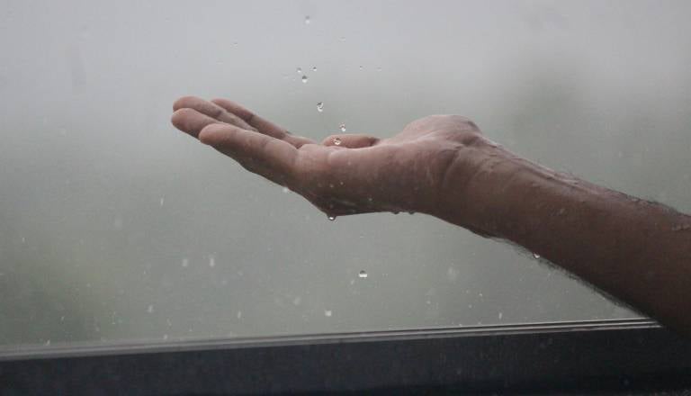 Meteorološkega poletje je tu, a vreme ima drugačne načrte