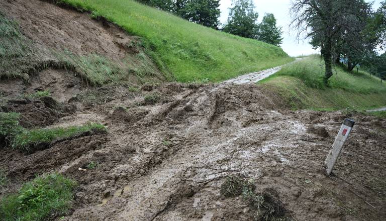 FOTO in VIDEO: Poglejte apokaliptične prizore iz Žetal, to so lokacije kjer je najhuje
