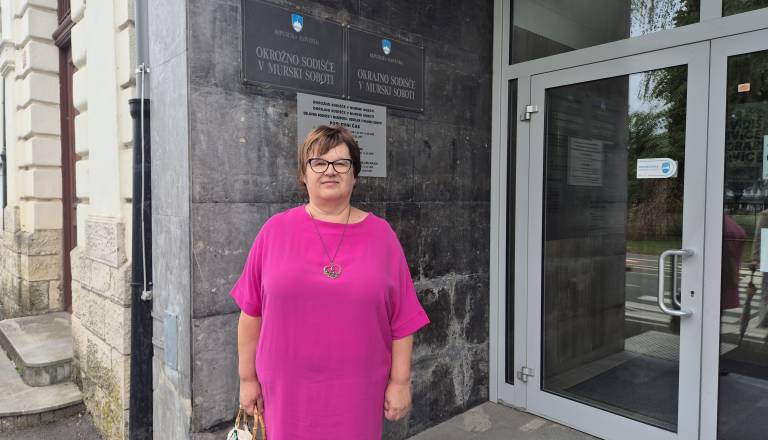 Primer Suzane Lukovnjak odmeva naprej, Šuštar: Opravičilo direktorice bi se vsekakor spodobilo
