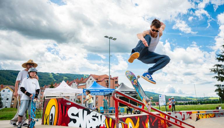 FOTO in VIDEO: V mariborskem skate parku združili rap in skejt kulturo