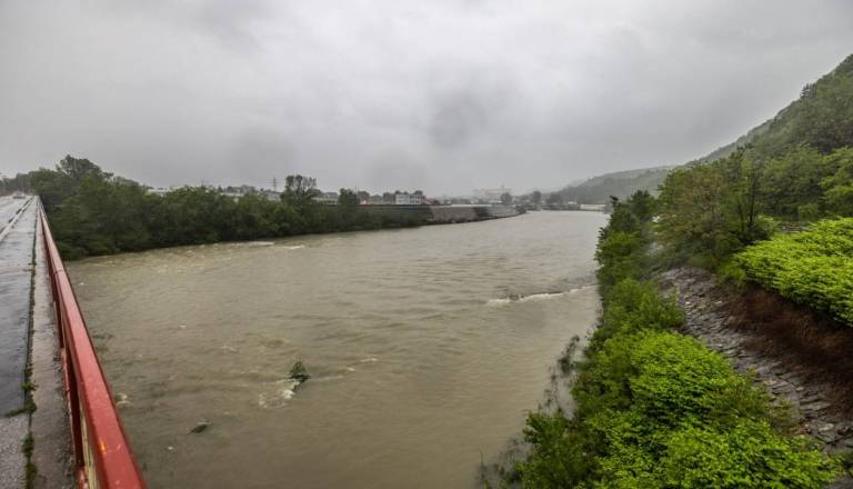 Tragičen konec iskanja: V Dravi našli truplo pogrešanega 14-letnika