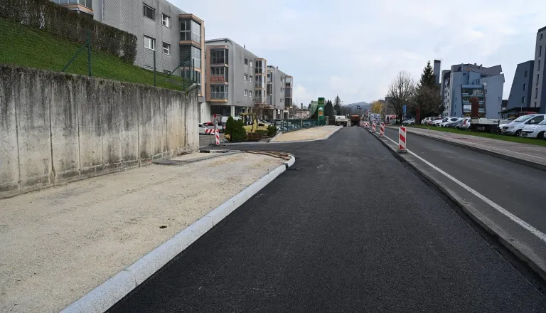 Pomembna sprememba za voznike, ta cesta bo od torka znova odprta v obe smeri
