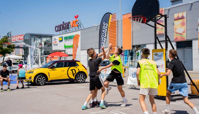 Košarkarski spektakel v Ljubljani: V Center Vič prihaja brezplačni turnir 3 na 3