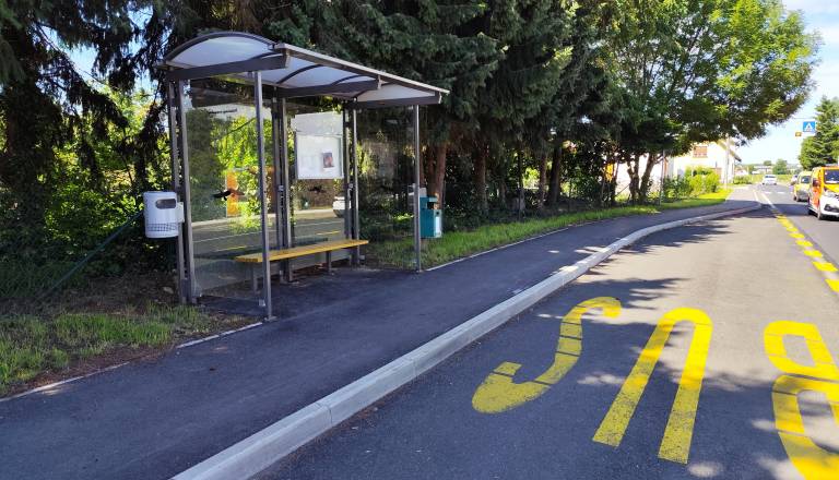 Občina Hajdina nadaljuje posodobitev avtobusnih postajališč in krepi prometno varnost