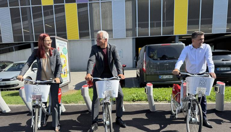 FOTO in VIDEO: Pri Ikona centru na Studencih odprli 42. postajo sistema Mbajk