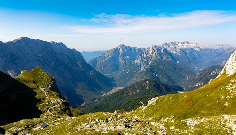 Ste že obiskali ta 100-letni biser nad smaragdno Sočo?