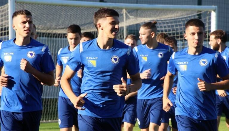 Branilec, rojen v Ljubljani, na mundialu sanja o izločilnih bojih