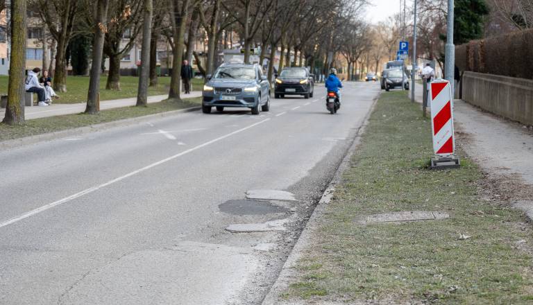 Popolna zapora Volkmerjeve ceste na Ptuju zaradi obsežne rekonstrukcije