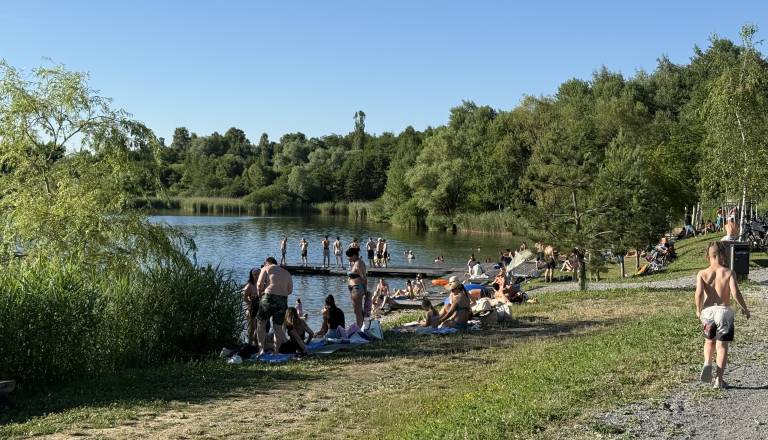 FOTO: Kočevsko jezero navdušuje obiskovalce od blizu in daleč: »Kočevje smo priporočili že vsem prijateljem«