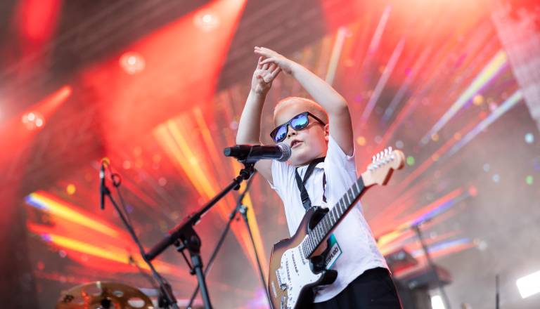 FOTO in VIDEO: Mladi glasbeniki z Odprtega odra nastopili na velikem festivalskem odru