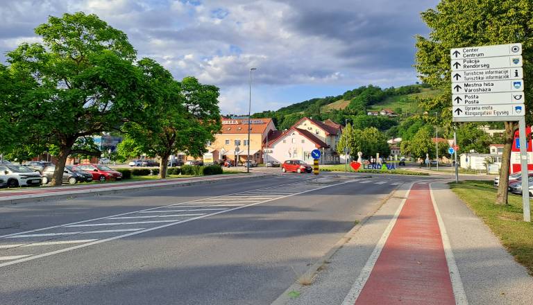 Lendava v boj z vročinskim udarom, gasilci pripravljeni na hlajenje cest