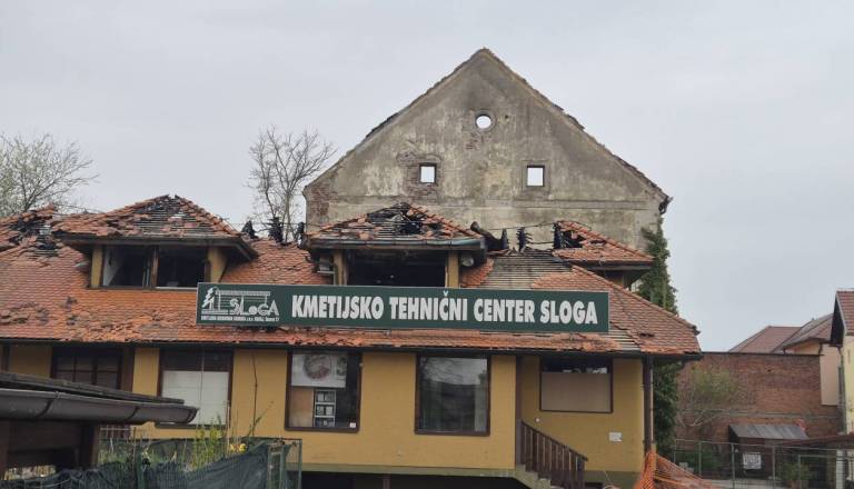 Po požaru v Beltincih objekt še ni porušen: Sloga pojasnjuje, kaj se dogaja