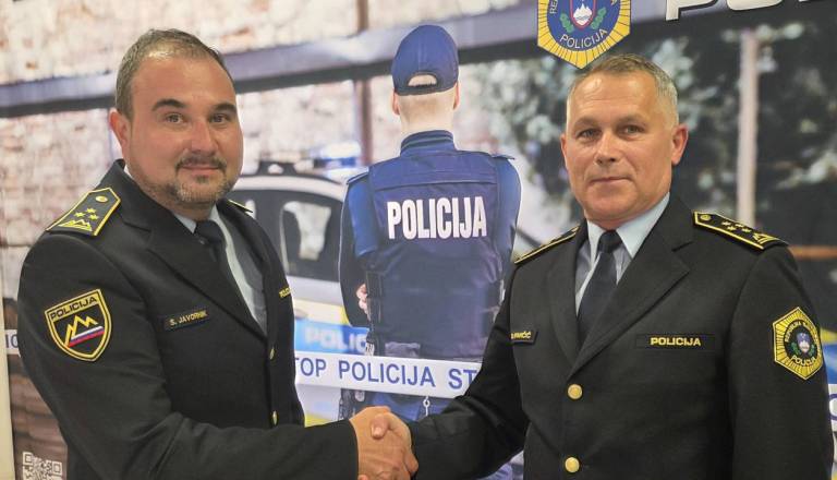Nov zasuk pri iskanju prvega moža policije, v ospredju naj ne bi bil Ivanćič, ampak ...